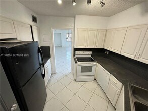 3301 Spanish Moss Terrace in Lauderhill, FL - Building Photo - Building Photo