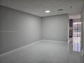 6410 SW 130th Ave in Miami, FL - Building Photo - Building Photo