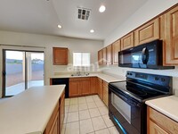 2220 N 91st Gln in Phoenix, AZ - Building Photo - Building Photo