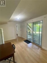39 Pacific Pl in Guelph, ON - Building Photo - Building Photo