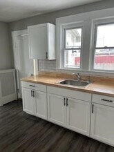 311 Essex St in Saugus, MA - Building Photo - Building Photo