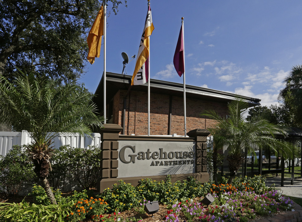 Gatehouse Apartments in Metairie, LA - Building Photo