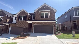 198 Redbud Rd in Canton, GA - Building Photo