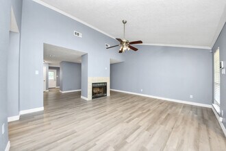 26722 Cypresswood Dr in Spring, TX - Building Photo - Building Photo