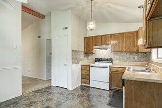 3200 Anvil Pl in Greensboro, NC - Building Photo - Building Photo