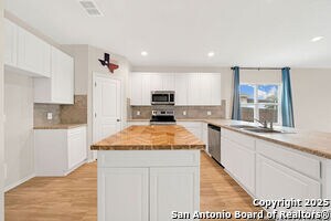 7515 Homewood Ln in Elmendorf, TX - Building Photo - Building Photo