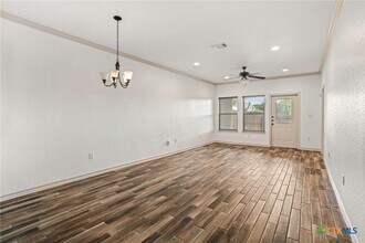 1010 Tripp Ln in New Braunfels, TX - Building Photo - Building Photo