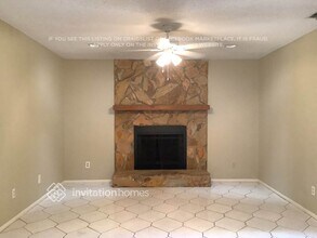 1415 Woodstork Dr in Brandon, FL - Foto de edificio - Building Photo