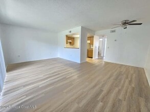 1052 Mollie Ln in Melbourne, FL - Building Photo - Building Photo