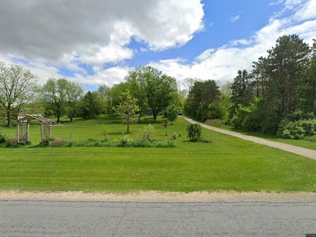 property at 3814 Timber Ln