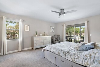 13115 Belhaven Ct, Unit 28 in Wellington, FL - Building Photo - Building Photo
