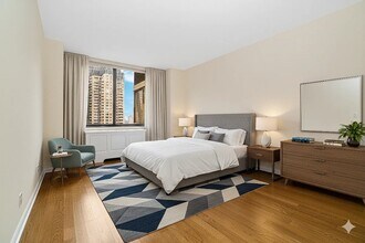 245 E 44th St in New York, NY - Foto de edificio - Building Photo