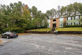 843 Garden Walk Blvd in Atlanta, GA - Foto de edificio - Building Photo