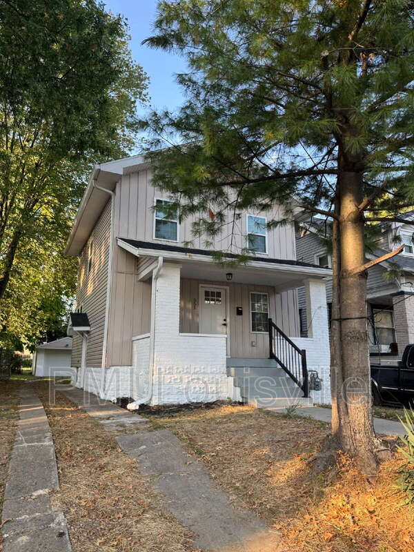 551 Denmark St in Louisville, KY - Building Photo - Building Photo