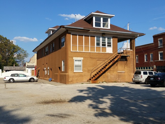 Eastside Terrace Apartments in Jefferson City, MO - Foto de edificio - Building Photo