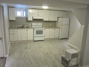 1159 Ridgecrest Ave in Oshawa, ON - Building Photo - Building Photo