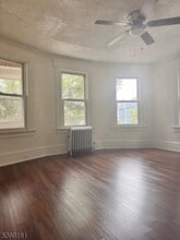207 Taylor St in Orange, NJ - Building Photo - Building Photo
