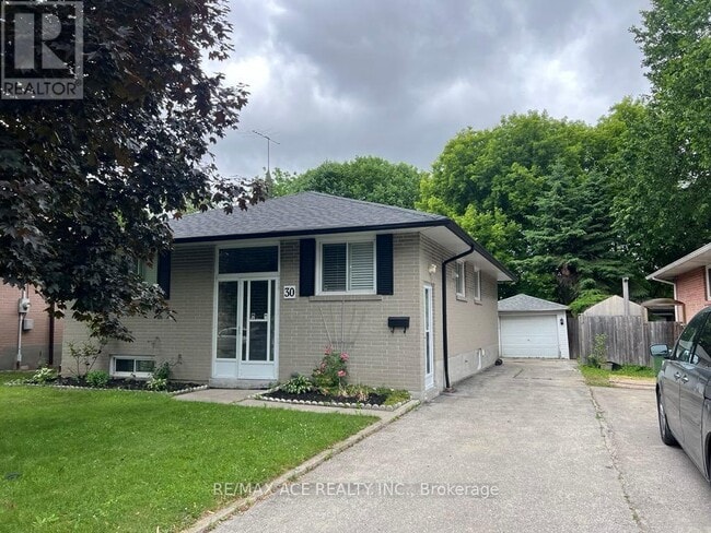 property at 30 Oakridge Dr