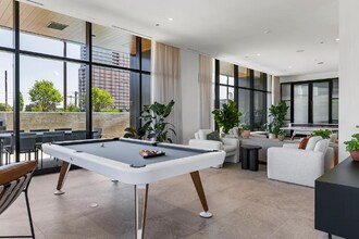 1231 W Fulton St in Chicago, IL - Building Photo - Building Photo