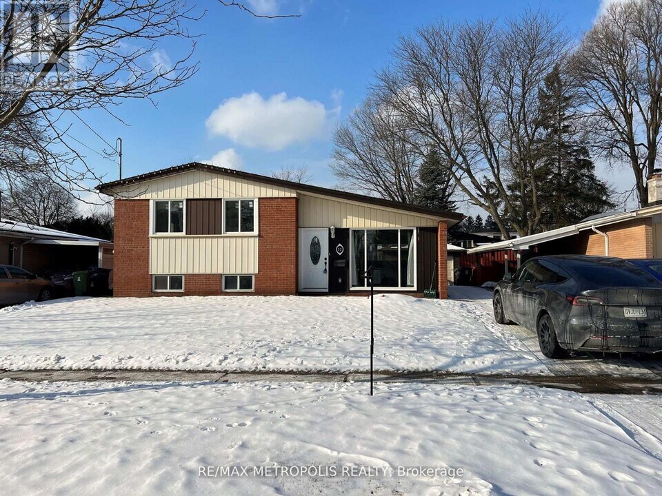 52 Benleigh Dr in Toronto, ON - Building Photo