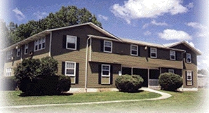 Plymouth Meeting Apartments in Liverpool, NY - Building Photo - Building Photo