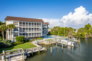 Pier 8 Apartments