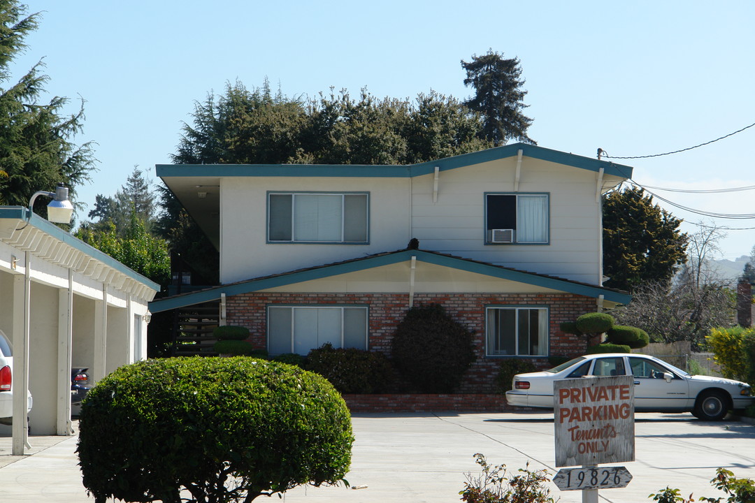 19826 San Miguel Ave in Castro Valley, CA - Building Photo