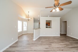 2459 Joshua Ln in Winston-Salem, NC - Building Photo - Building Photo