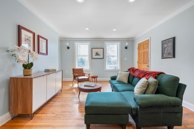 377 Congress St in Troy, NY - Building Photo - Building Photo