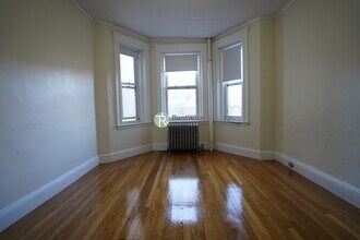 1179 Boylston St in Boston, MA - Foto de edificio - Building Photo