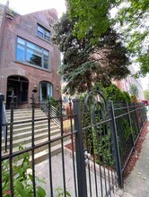 419 E Oakwood Blvd in Chicago, IL - Building Photo - Building Photo