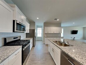 9617 Brickridge Ln in Crowley, TX - Building Photo - Building Photo