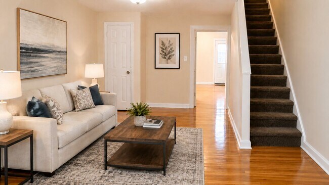 property at 425 Emily St