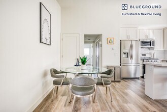 312 Calle Miramar in Redondo Beach, CA - Building Photo - Building Photo