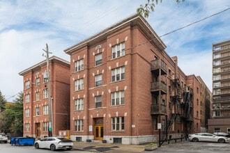 Cooper Ave in Ottawa, ON - Building Photo - Building Photo