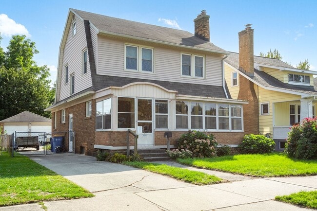 property at 1132 California St NW