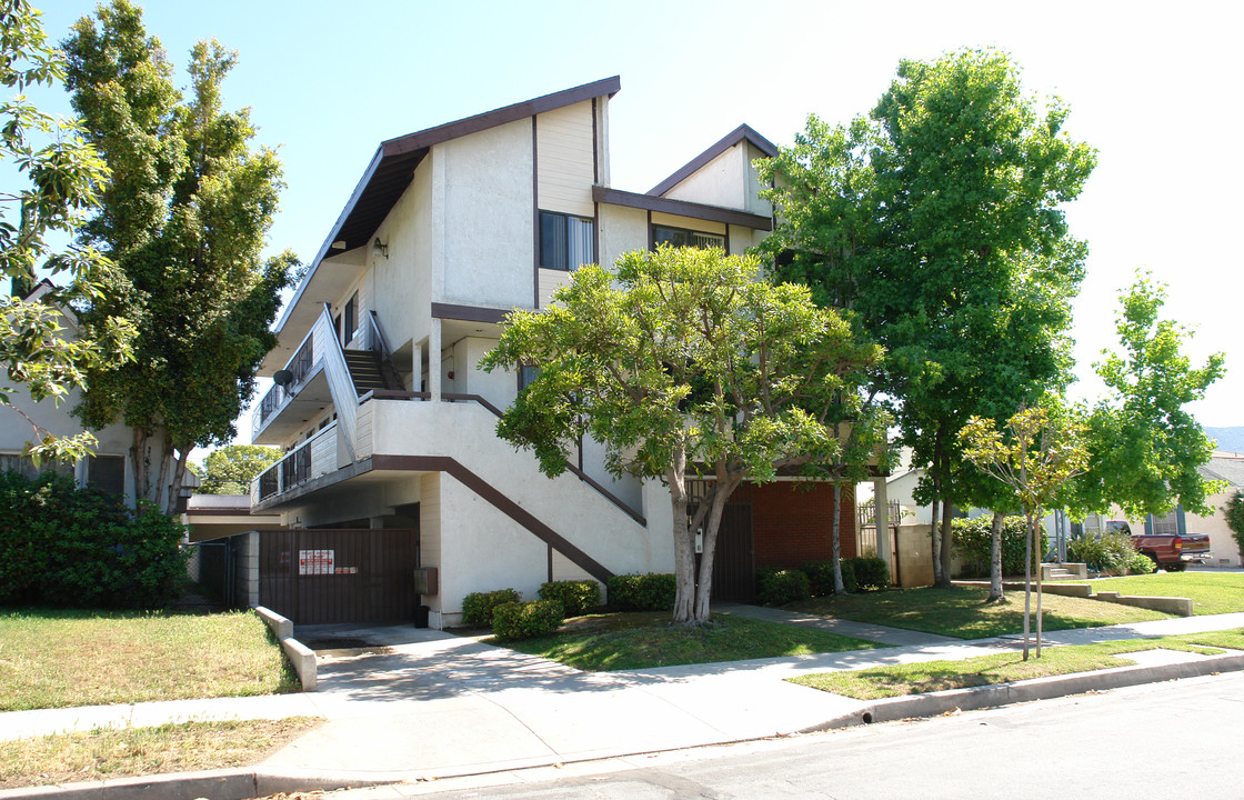 640 Ivy St in Glendale, CA - Foto de edificio