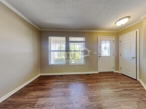 5569 Windsor Ct in South Lebanon, OH - Building Photo - Building Photo