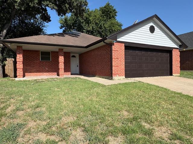 1508 Hollowbrook Ct in Fort Worth, TX - Building Photo - Building Photo