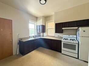 839 S Carpenter St, Unit 3A in Chicago, IL - Foto de edificio - Building Photo