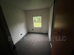 285 County Farm Rd in Madisonville, TN - Building Photo - Building Photo
