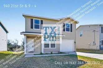 940 21st St in Hempstead, TX - Building Photo - Building Photo