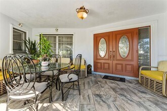 2401 26th Ave S in St. Petersburg, FL - Building Photo - Building Photo