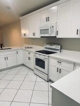 222 Citrus Trl in Boynton Beach, FL - Building Photo - Building Photo