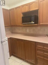 120 Grant Carman Dr in Ottawa, ON - Building Photo - Building Photo