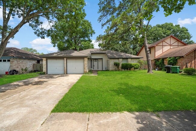 property at 13815 Grosvenor St