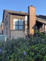 70 Evanston St in Houston, TX - Building Photo