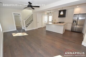 1708 Chesapeake Dr in Edgewater, MD - Building Photo - Building Photo