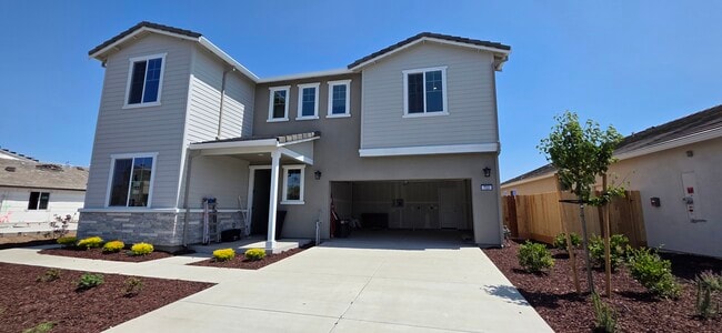 722 Rosazzo Ln in Manteca, CA - Building Photo - Building Photo