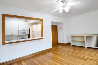 5615 N Winthrop Ave, Unit 1F in Chicago, IL - Foto de edificio - Building Photo